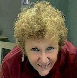 Meet your Posher, Carol